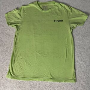 Columbia Green Short Sleeve Tee for Casual Comfort